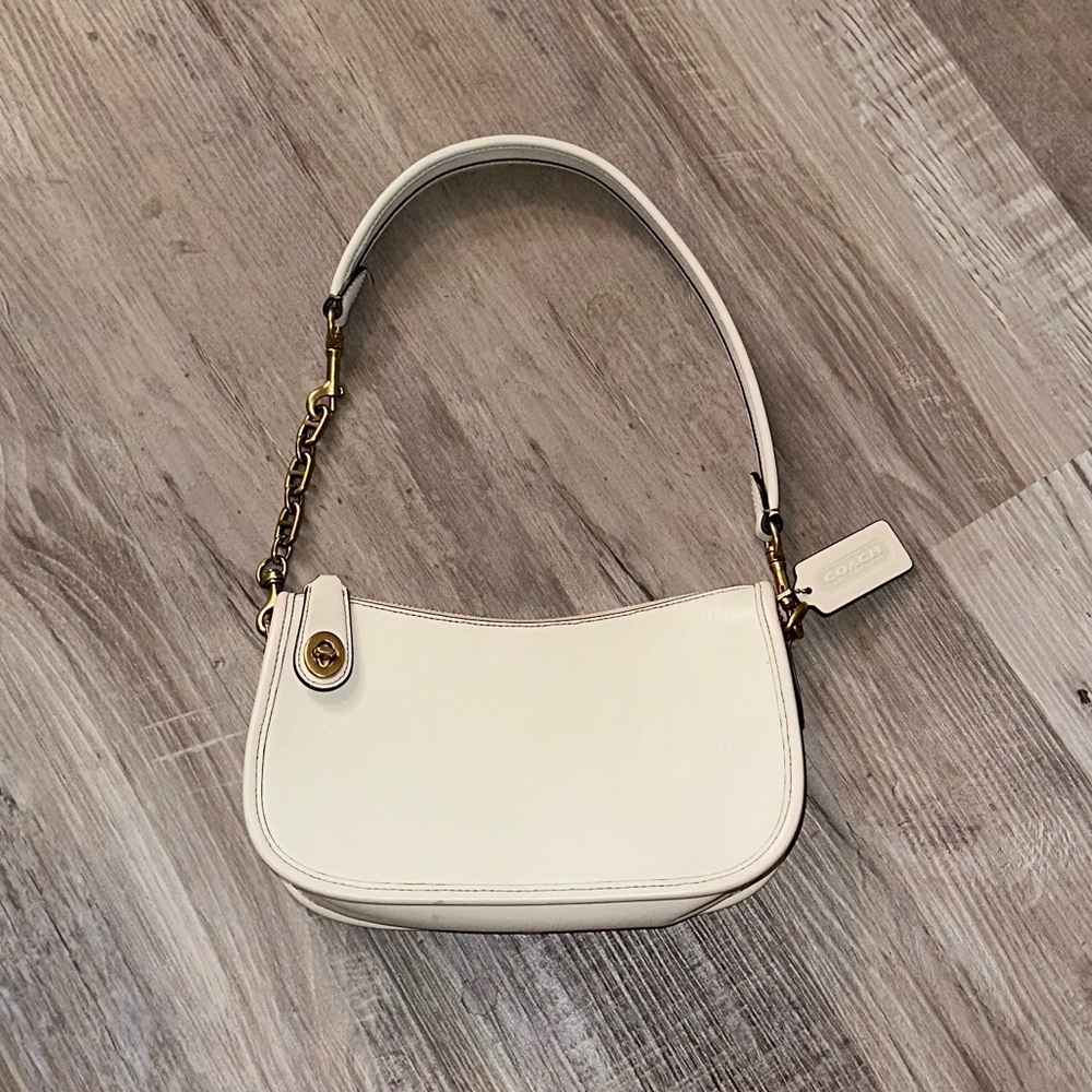 Coach Shoulder/Crossbody bag 💖💖